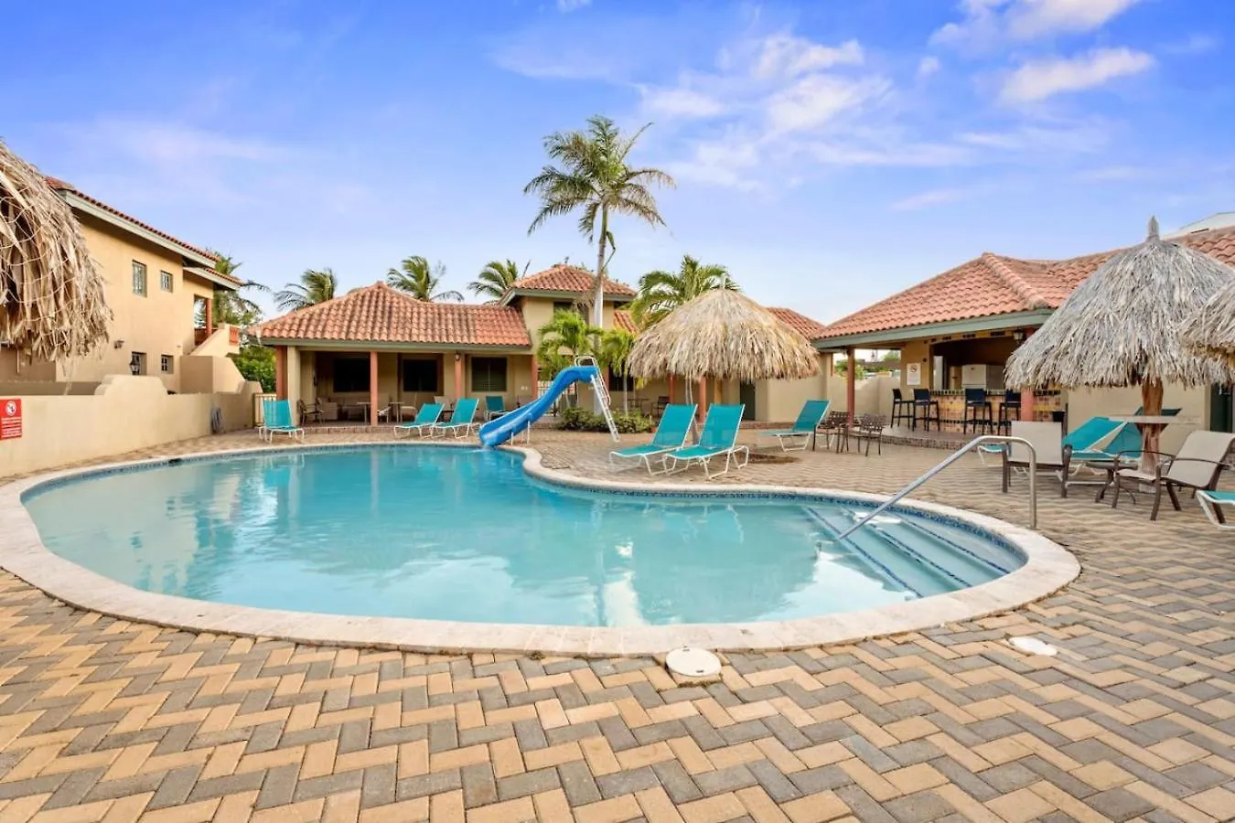 New 1Br 1Ba Palma Real Walking To Palm Beach Area 0*,